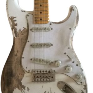 Custom Regent ST Aged Relic White Guitar