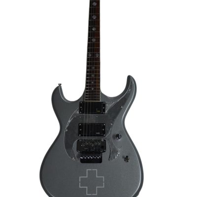 Custom Obsidian RZK 600 Richard Platinum Silver Tremolo Guitar - Image 2