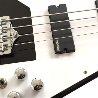 Custom Crown Korina Flying V Black 4 String Bass - Image 3