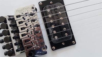 Custom Crown Matthias Jabs Arctic White Tremolo Korina Guitar Scorpions - Image 12