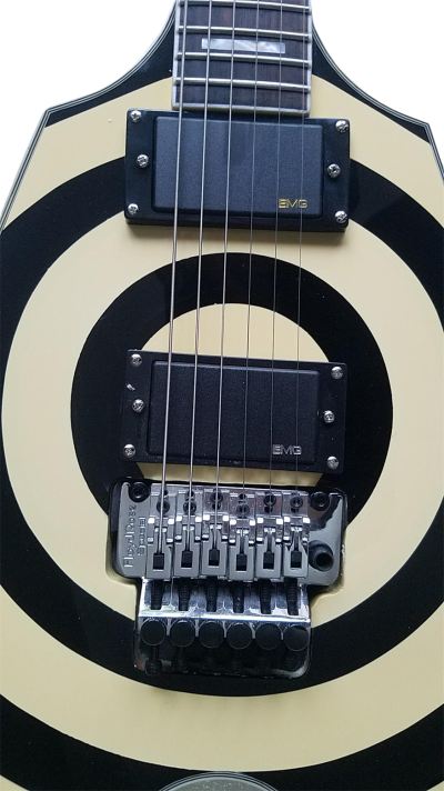 Custom Crown Bullseye Zakk Wylde Bullseye Cream Tremolo Flying V Guitar - Image 7