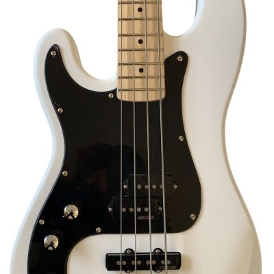 Custom Regent Adam White Left Handed 4 String Precision Jazz Bass Black Pickguard