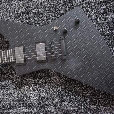 Custom Obsidian Hetfield JH2 Matte Black Diamond Plate Explorer Deer Skull Guitar - Image 7