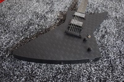 Custom Obsidian Hetfield JH2 Matte Black Diamond Plate Explorer Deer Skull Guitar - Image 8