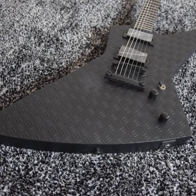 Custom Obsidian Hetfield JH2 Matte Black Diamond Plate Explorer Deer Skull Guitar - Image 8