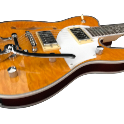 Custom Regent Deluxe Fhole Yellow Quilted Maple Top Tremolo Guitar - Image 4