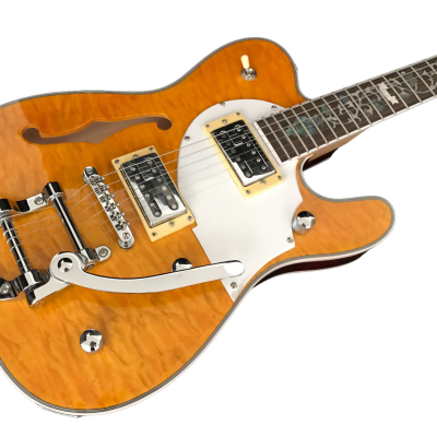Custom Regent Deluxe Fhole Yellow Quilted Maple Top Tremolo Guitar