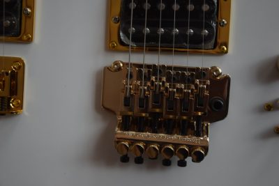 Custom Cinder Richie Sambora Double Neck Jersey Star 6 and 6 String Alpine White Guitar - Image 7