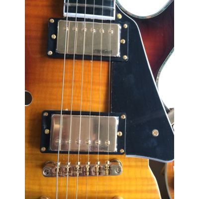 Custom Crown ES335 Byrdland Tri Burst Fhole Florentine Cutaway Guitar - Image 4