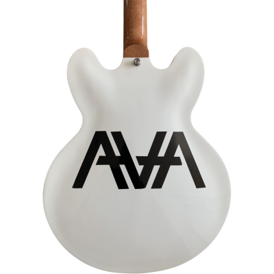 Custom Crown AVA ES333 Tom DeLonge Alphine White Fhole Semi Hollow Jazz Guitar - Image 3