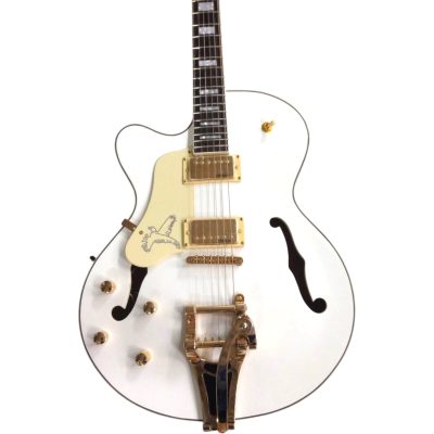Custom Sovereign 6120 Falcon White Finish Jazz Guitar Left Handed Bigsby Tremolo