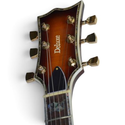 Custom Obsidian Deluxe Vintage Sunburst Flamed Maple Top Electric Guitar - Image 2