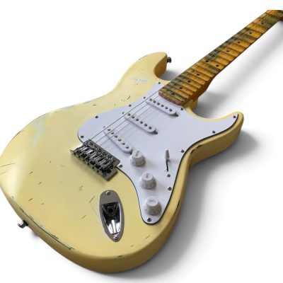 Custom Regent Maple Scalloped Fretboard Cream Relic Vintage Yngwie Malmsteen Guitar