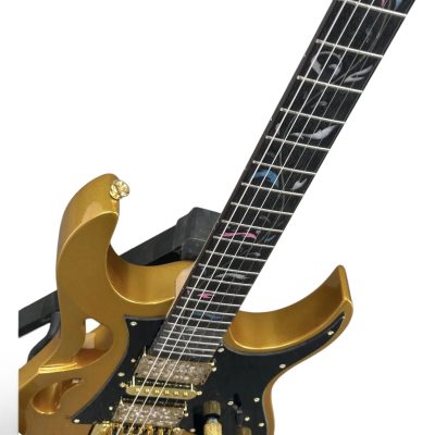 Custom Axis SVAI Utopia Gold Finish Floyd Rose Tremolo Pia 6 String Electric Guitar - Image 4