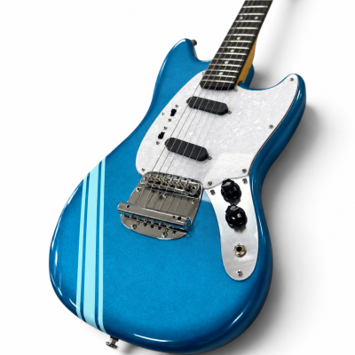 Custom Regent Mustang Cobain Metallic Lake Placid Blue Finish Pale Aqua Blue Stripes Electric Guitar - Image 4